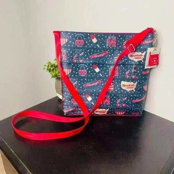 Harvey's The Original Seatbelt Bag American Made Streamline Crossbody Purse - Picture 1 of 8